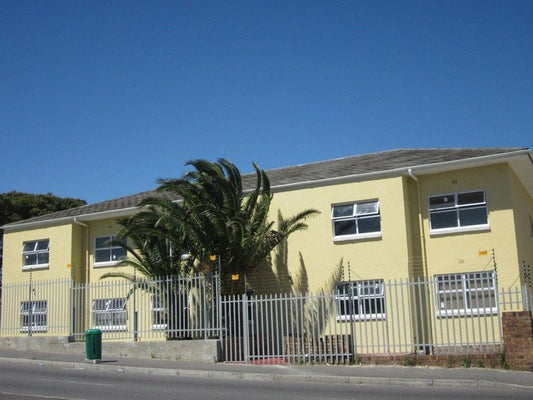 Maitland Student Accommodation Maitland Cpt Cape Town Western Cape South Africa House, Building, Architecture, Palm Tree, Plant, Nature, Wood