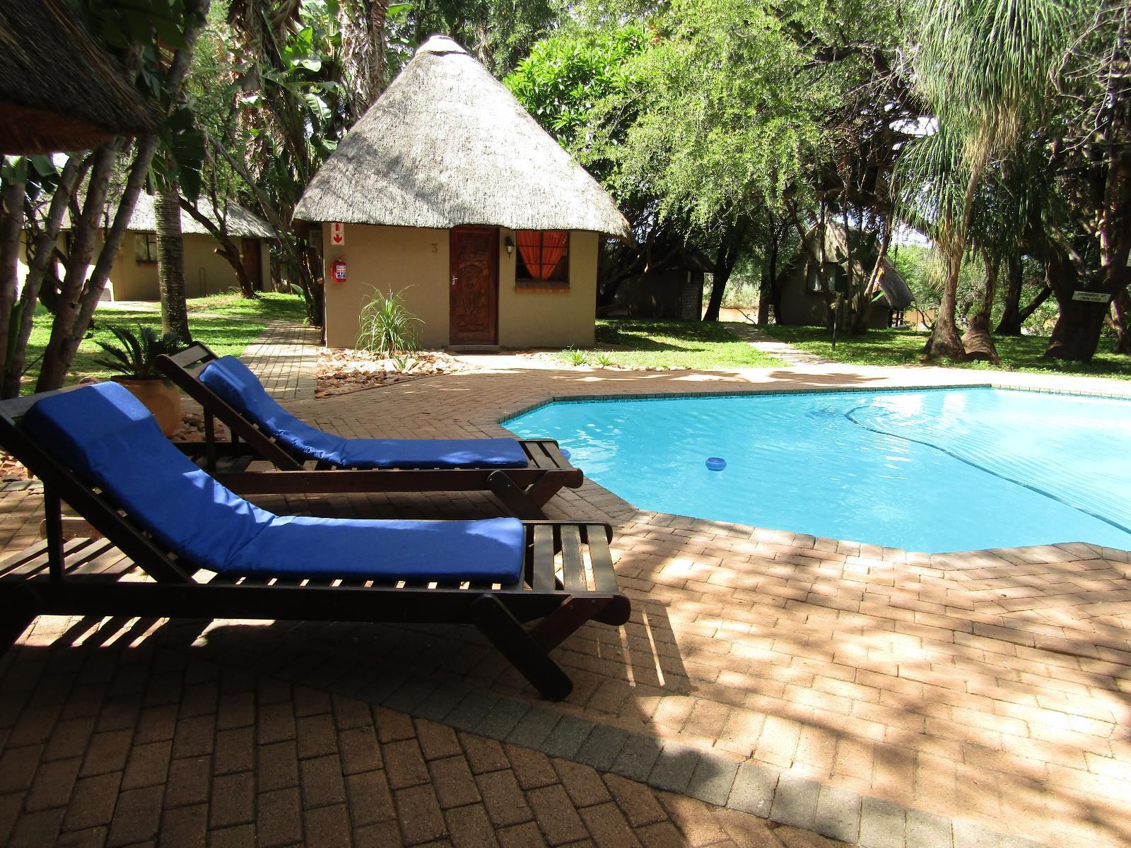 Makoppas Nest River Lodge, Cottage 1-2, Swimming Pool