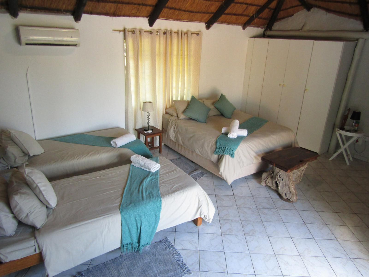 Makoppas Nest River Lodge, Self Catering 2 Bedroom Chalet, Bedroom