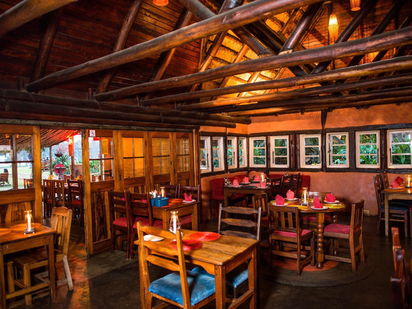 Malandela'S Guest House, Colorful, Restaurant, Bar