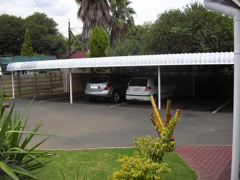 Mall Guest House Vanderbijlpark Gauteng South Africa Palm Tree, Plant, Nature, Wood, Car, Vehicle