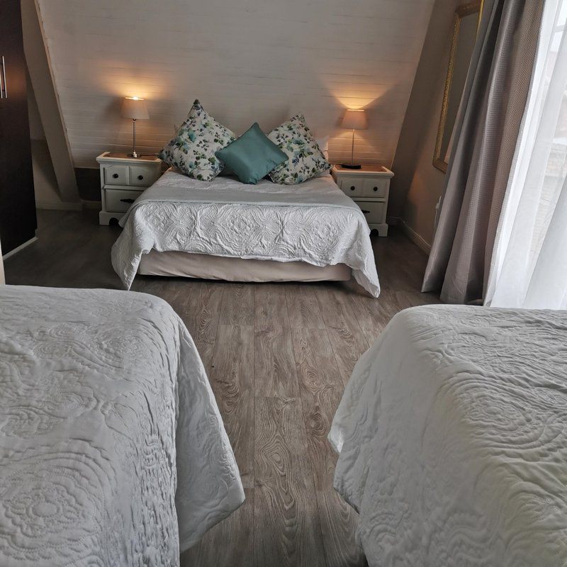 Maloney S Spot Vaal Marina Gauteng South Africa Unsaturated, Bedroom