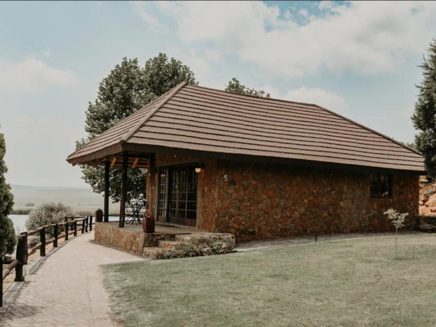 Mambakloof Country Estate, Chalet 4