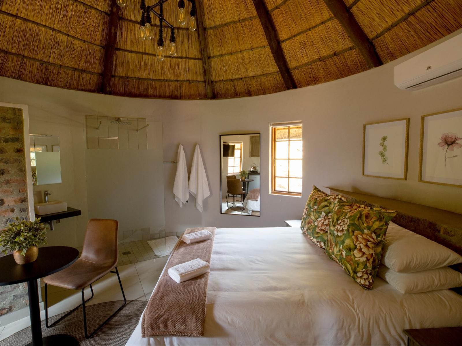 Mambakloof Country Estate, Chalet 7, Bedroom