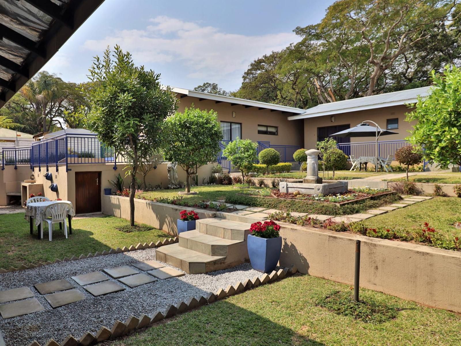 Mamma Mia Bandb Steiltes Nelspruit Mpumalanga South Africa House, Building, Architecture, Palm Tree, Plant, Nature, Wood, Garden