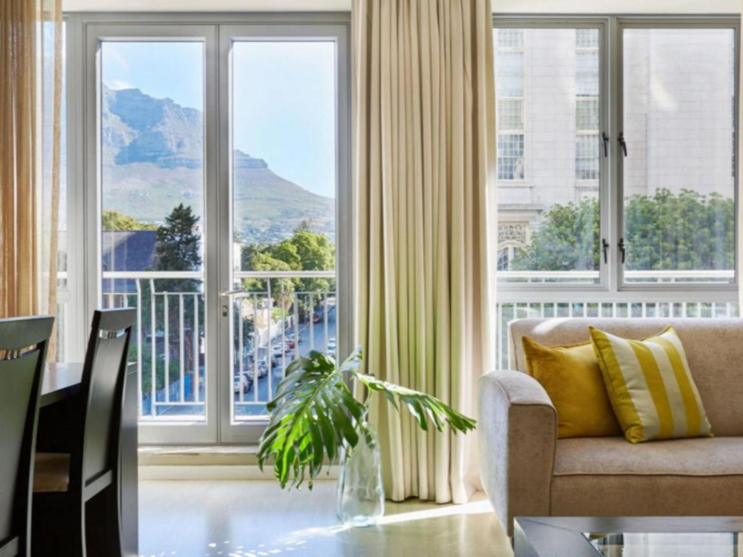 Superior Apartment @ Mandela Rhodes Place Suite Hotel