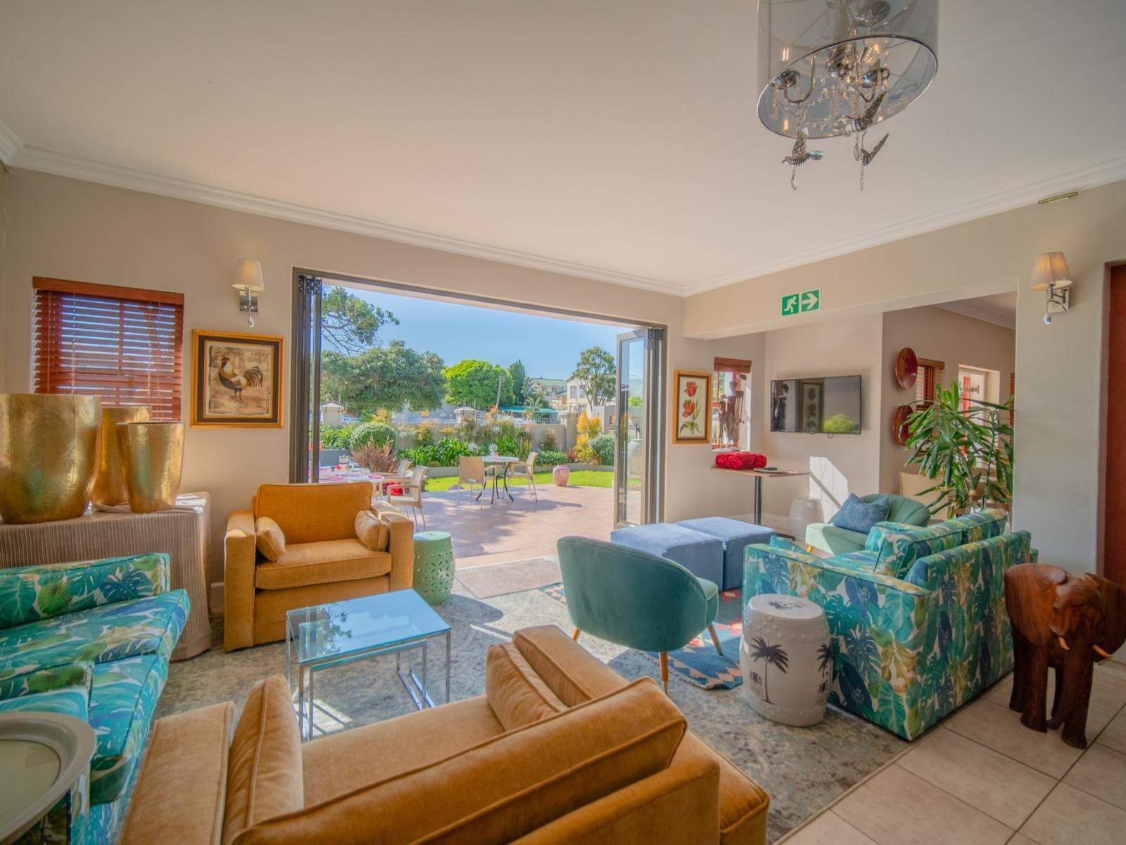 The Mandyville Jeffreys Bay Eastern Cape South Africa House, Building, Architecture, Palm Tree, Plant, Nature, Wood, Living Room