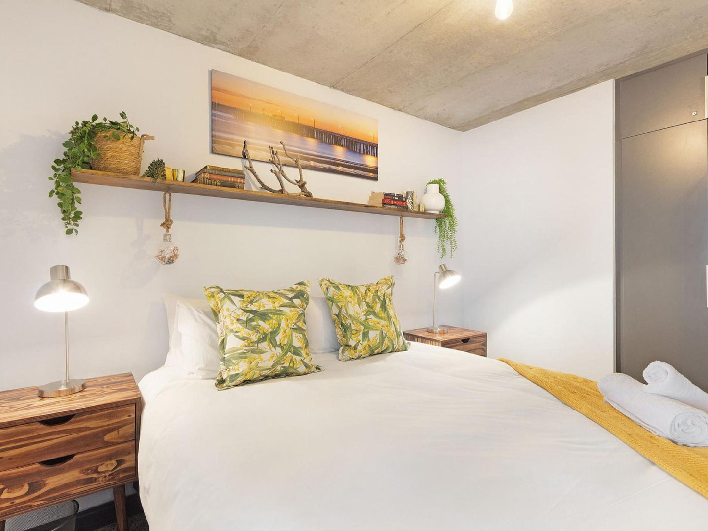 Manhattan On Coral 28 By Hostagents West Beach Blouberg Western Cape South Africa Bedroom