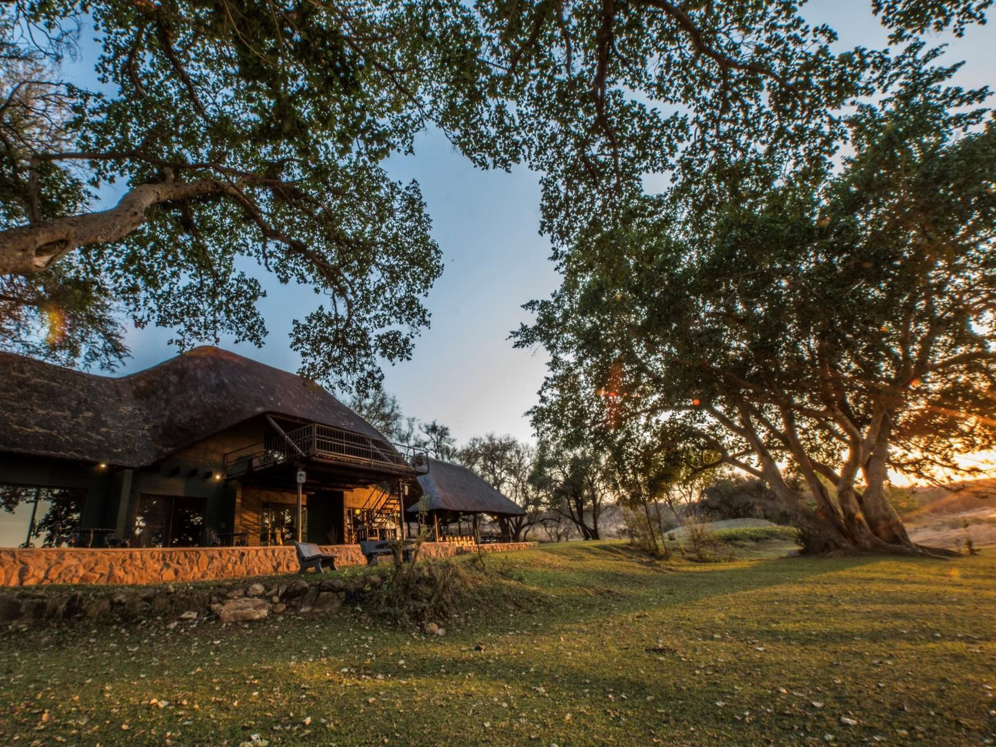 Maninghi Lodge