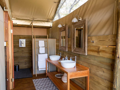 Mankwe Tented Retreat Moremi Wildlife Reserve North West Botswana Cabin, Building, Architecture