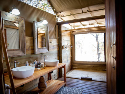 Mankwe Tented Retreat Moremi Wildlife Reserve North West Botswana Cabin, Building, Architecture