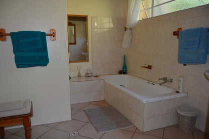 Manwood Lodge Mooi River Kwazulu Natal South Africa Bathroom, Swimming Pool