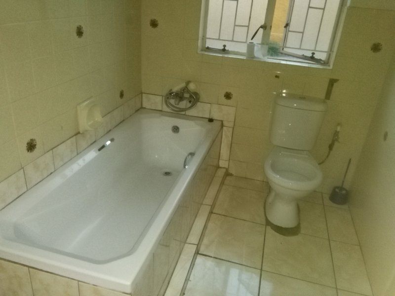 Maoto Guest House Spruit View Spruitview Katlehong Gauteng South Africa Bathroom
