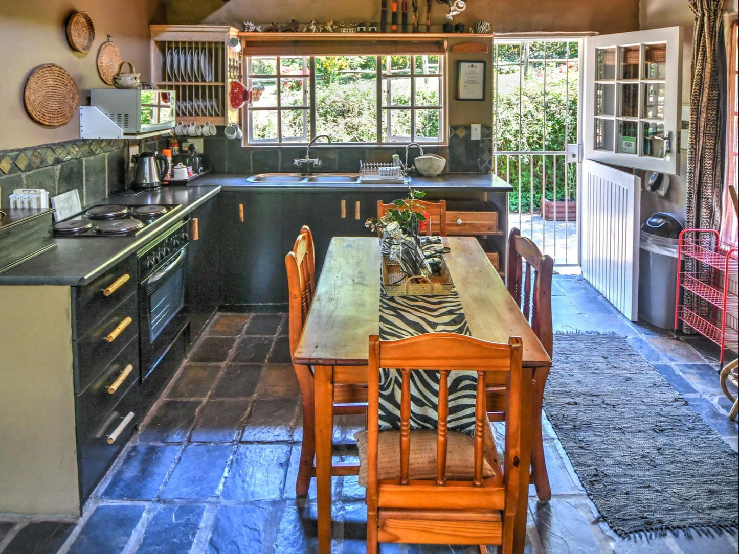 Maple Grove Hogsback Eastern Cape South Africa Complementary Colors, Kitchen