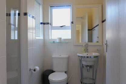 Waterside Living Marina Martinique 1297 Marina Martinique Jeffreys Bay Eastern Cape South Africa Unsaturated, Bathroom