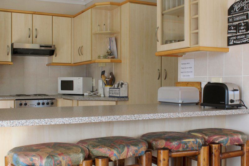 Waterside Living Marina Sands 11 Marina Martinique Jeffreys Bay Eastern Cape South Africa Kitchen