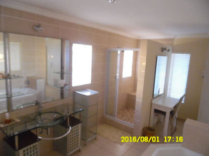 Marine Paradise Paradise Beach Jeffreys Bay Eastern Cape South Africa Bathroom