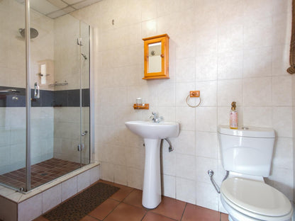 Marle Lodge Cc Germiston Johannesburg Gauteng South Africa Bathroom