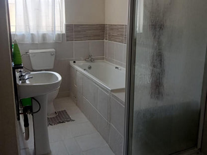 Marli Self Catering Guesthouse Welkom Free State South Africa Unsaturated, Bathroom