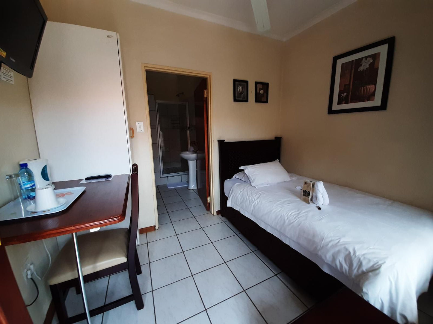 Marlot Guest House And Bandb Polokwane Ext 4 Polokwane Pietersburg Limpopo Province South Africa Bedroom