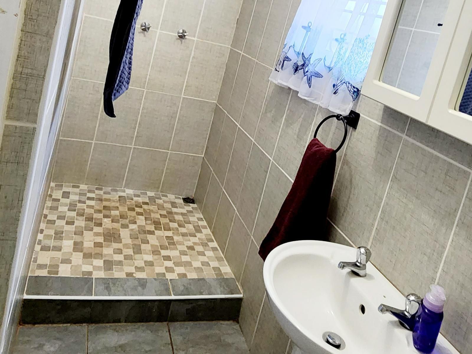 Mattaniah Pet Friendly Accommodation, Unit 1, Bathroom