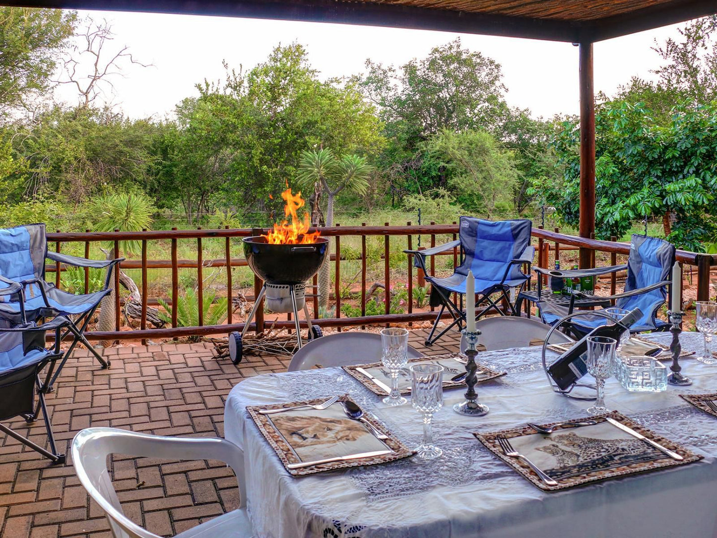 Mawusi Bush Lodge, Place Cover, Food