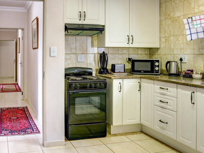 Mawusi Bush Lodge, Kitchen