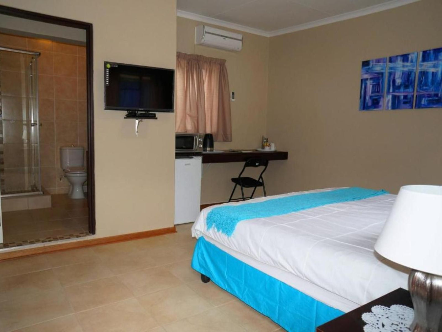 Mc Kala Guest House, Luxury Double Unit