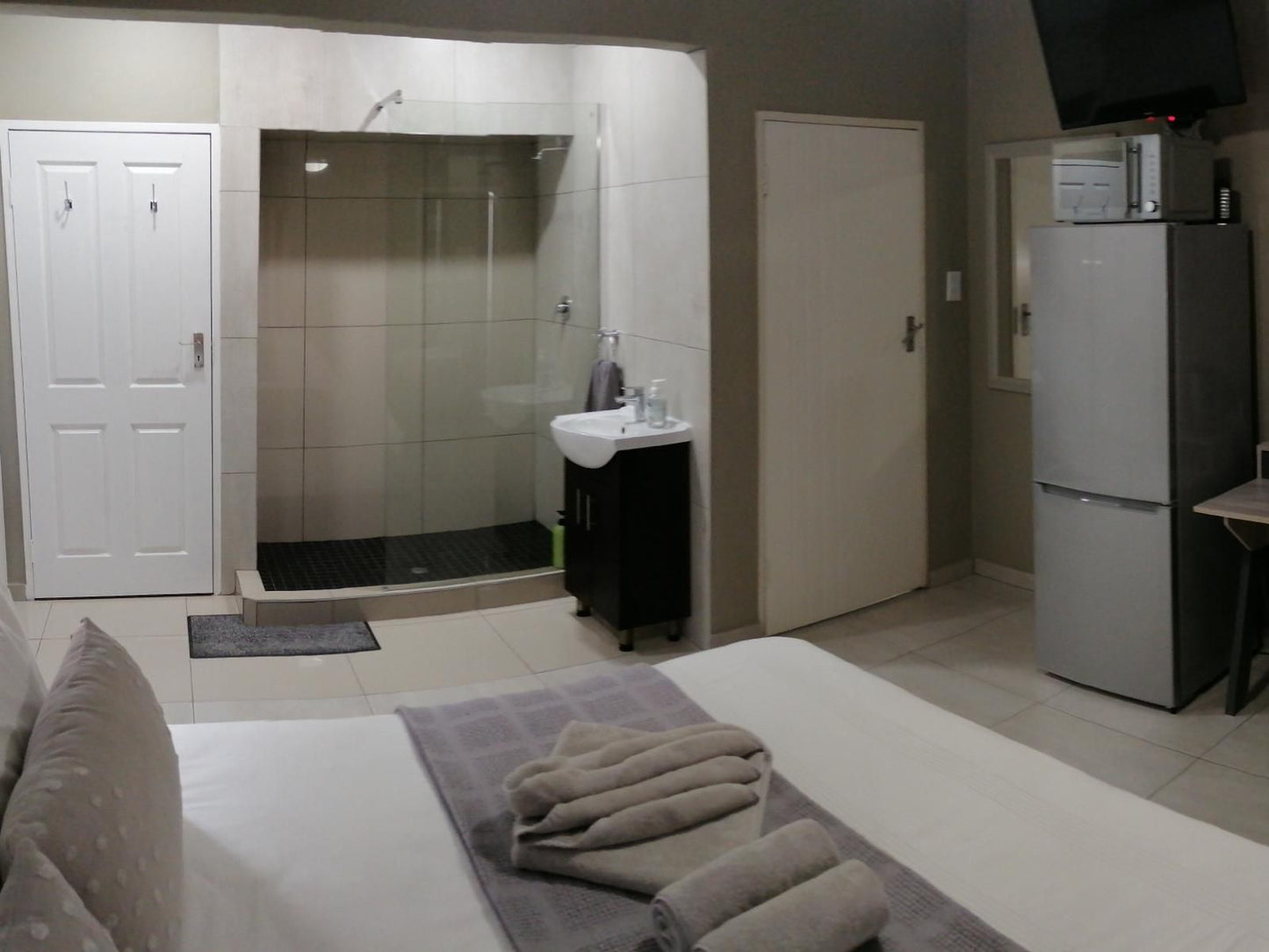 Meadowbrook Accommodation Villieria Pretoria Tshwane Gauteng South Africa Unsaturated, Bathroom