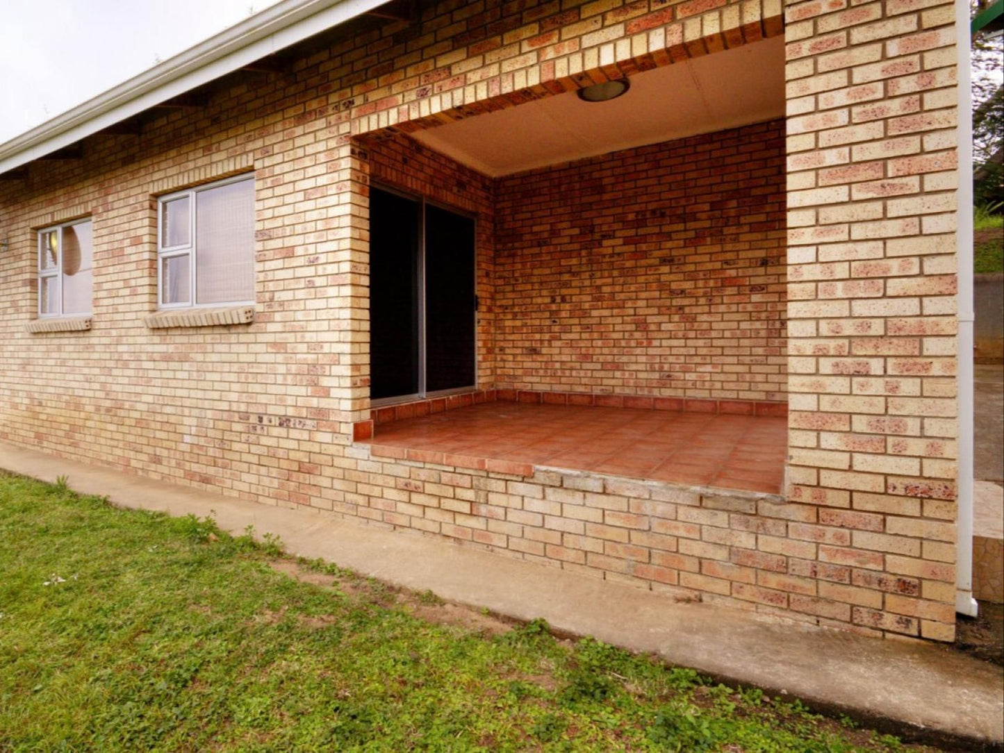 Meet Mekaar Resorts Mtubatuba Mtubatuba Kwazulu Natal South Africa House, Building, Architecture, Wall, Brick Texture, Texture