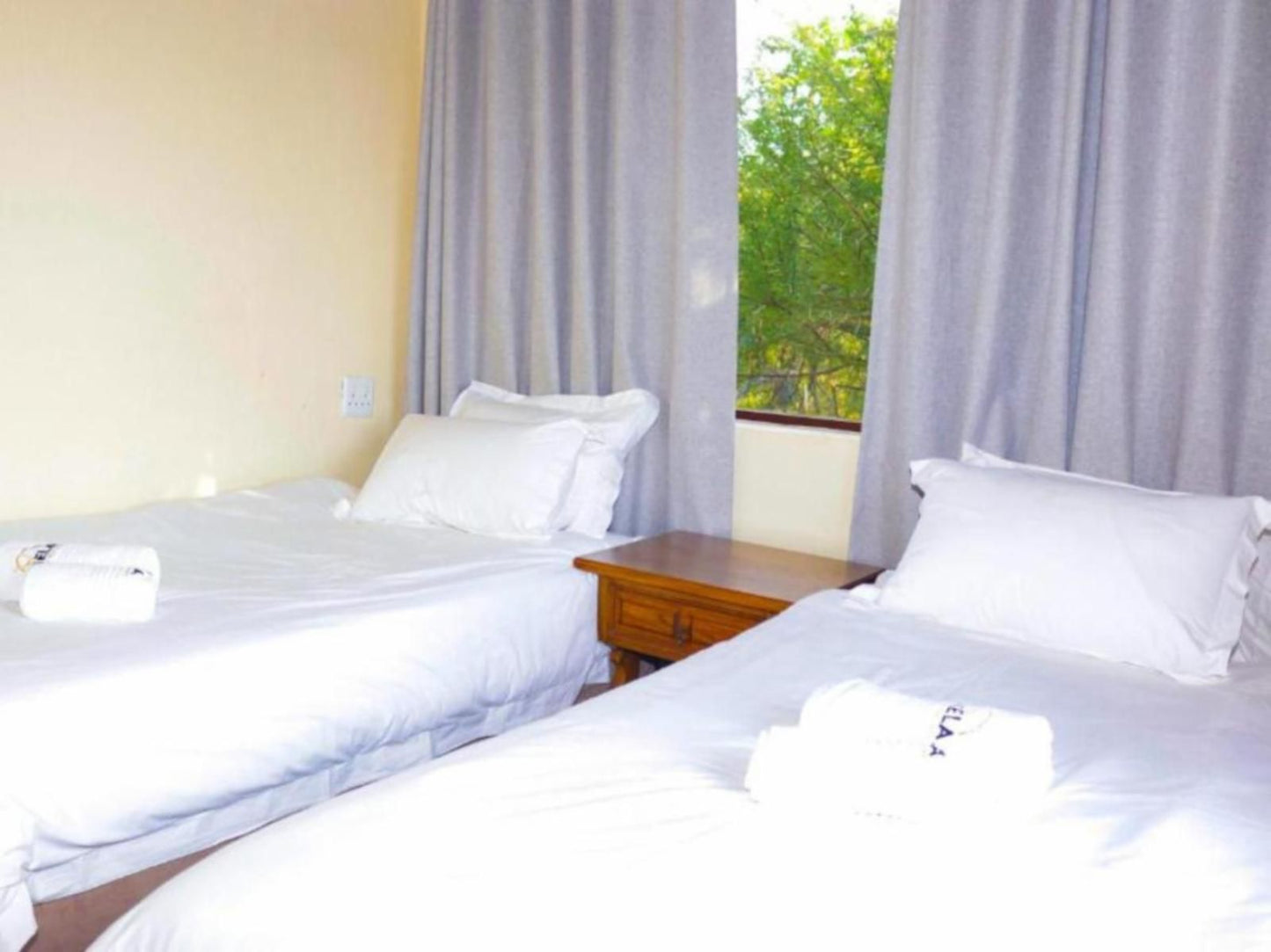 Mela Luxury Game Lodge, Friendship Room 1, Bright, Bedroom