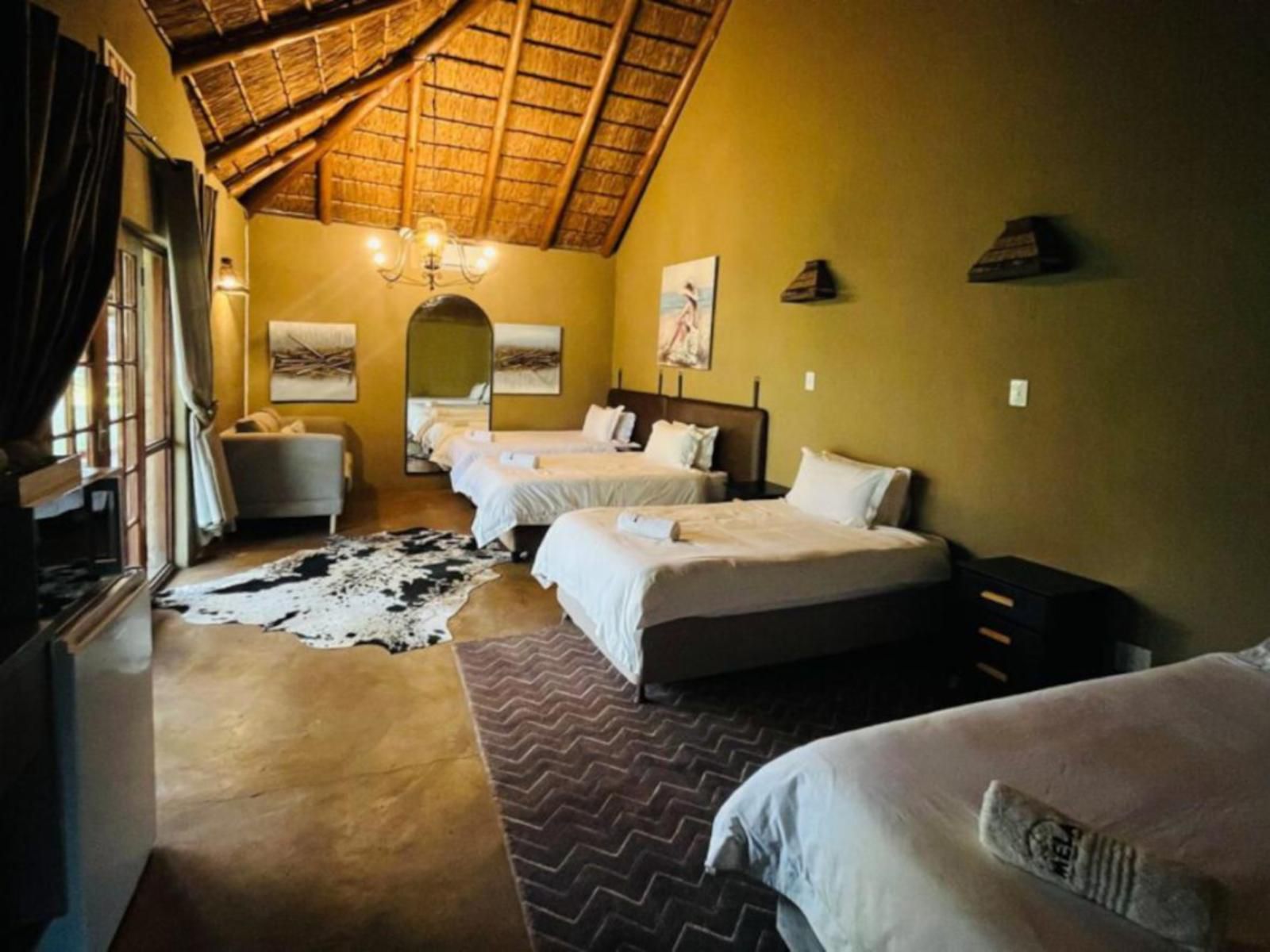 Mela Luxury Game Lodge, Friendship Room 1, Bedroom