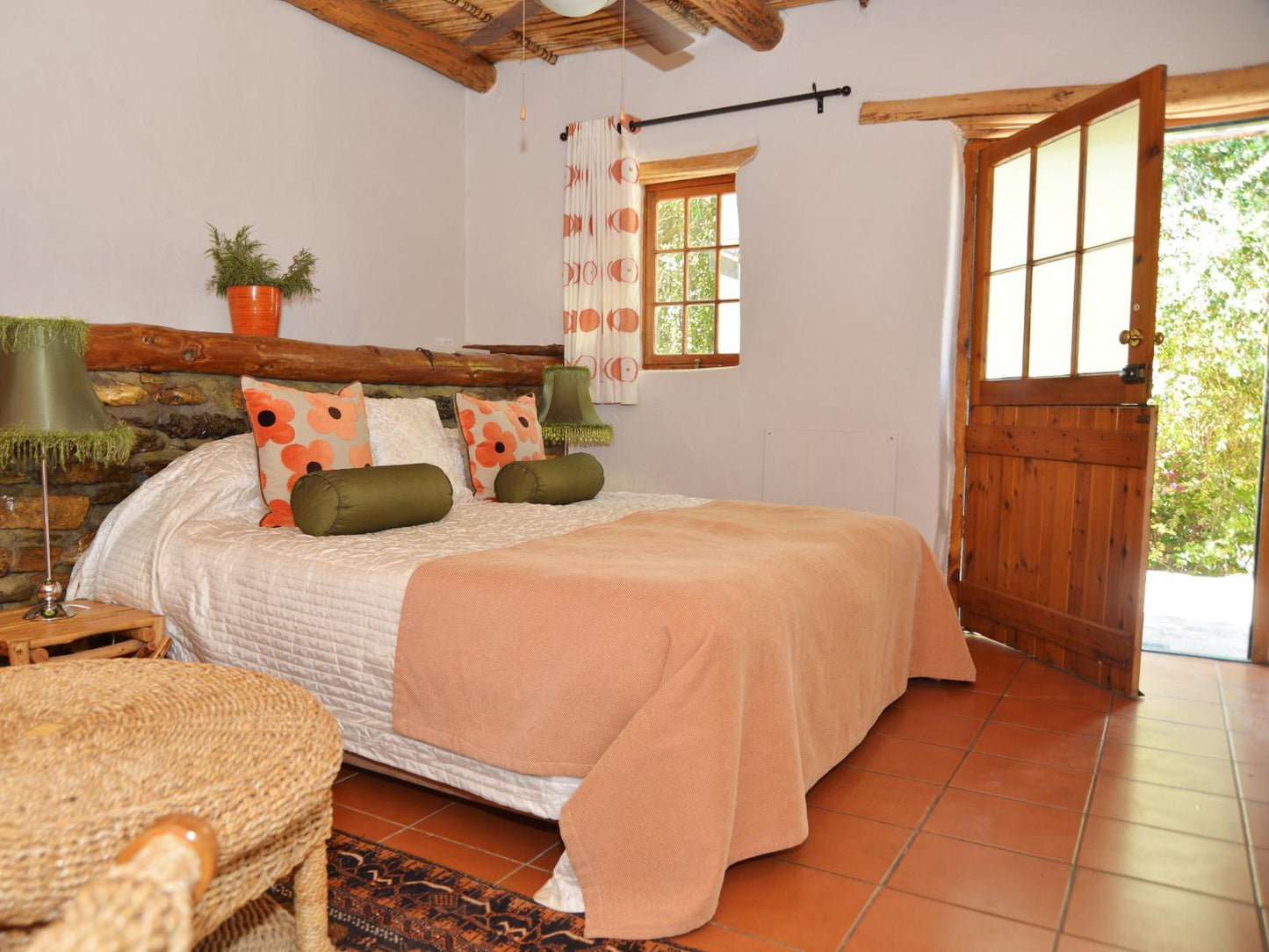 Twin Room - Perdestal @ Melkboomsdrift Guest House & Conference Centre