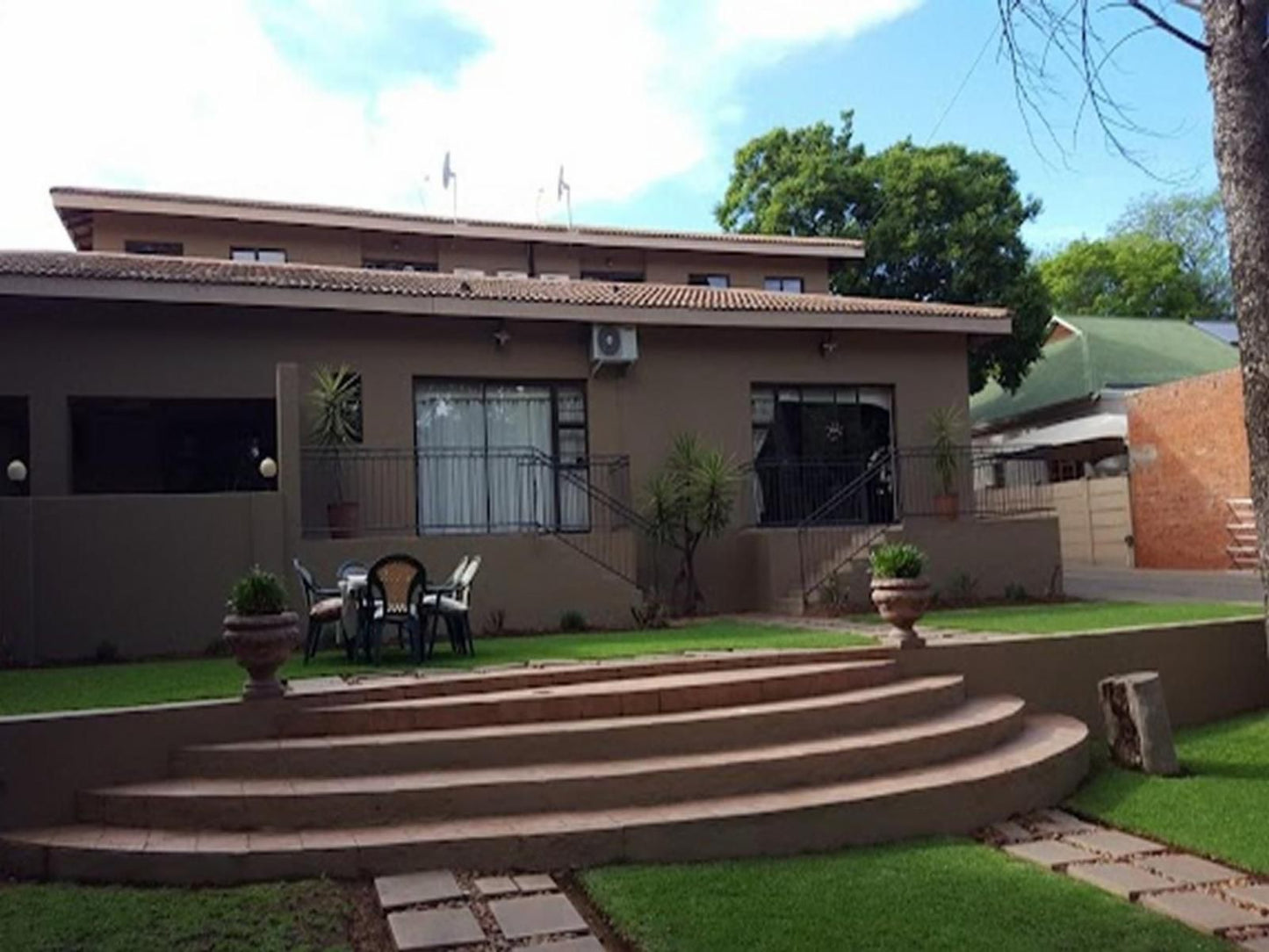 Melted Butter On Milner Waverley Bloemfontein Free State South Africa House, Building, Architecture, Palm Tree, Plant, Nature, Wood