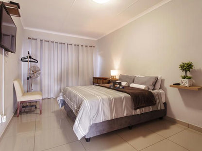 Menlyn Apartments Garsfontein Pretoria Tshwane Gauteng South Africa Bedroom