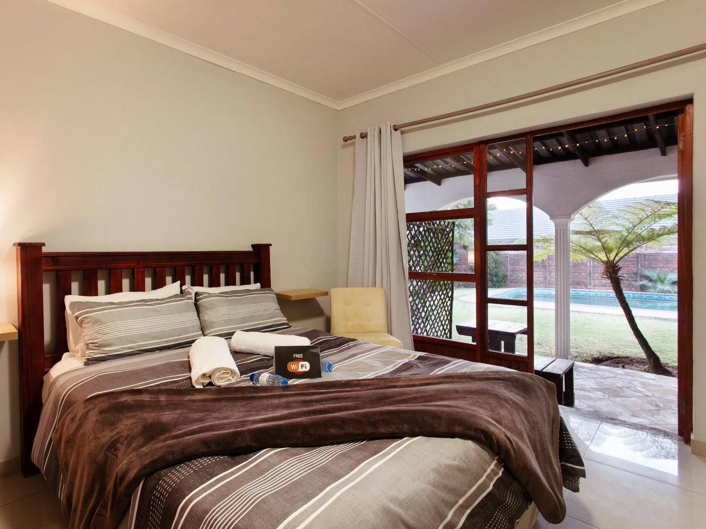 Menlyn Apartments Garsfontein Pretoria Tshwane Gauteng South Africa Bedroom
