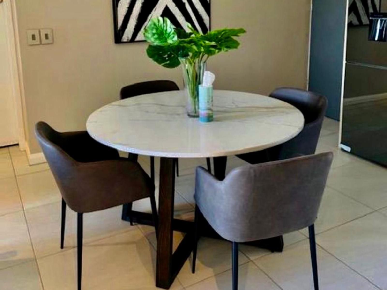 Menlyn Maine Apartments Unit 9 Menlyn Pretoria Tshwane Gauteng South Africa Place Cover, Food, Living Room