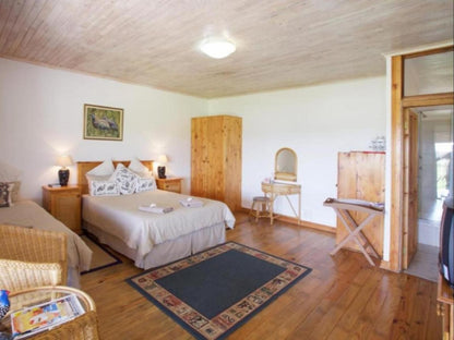 Mentors Country Estate, Triple Room- Double Bed, Bedroom