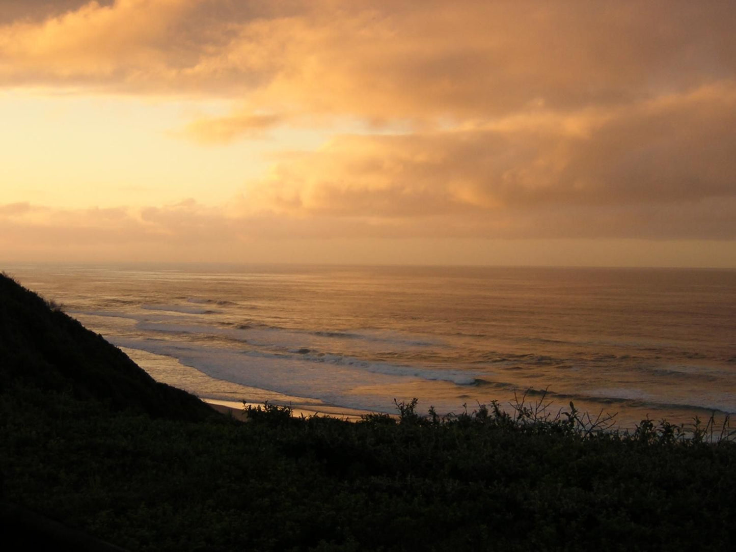 Mes Amis Beach Guesthouse, Sepia Tones, Beach, Nature, Sand, Ocean, Waters, Sunset, Sky