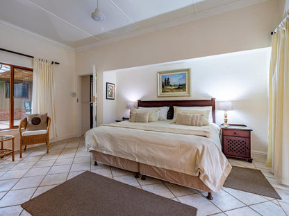 Bateleur Room @ Mhlati Guest Cottages