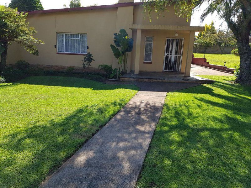 Mi Casa Guesthouse Graskop Mpumalanga South Africa House, Building, Architecture, Palm Tree, Plant, Nature, Wood, Garden