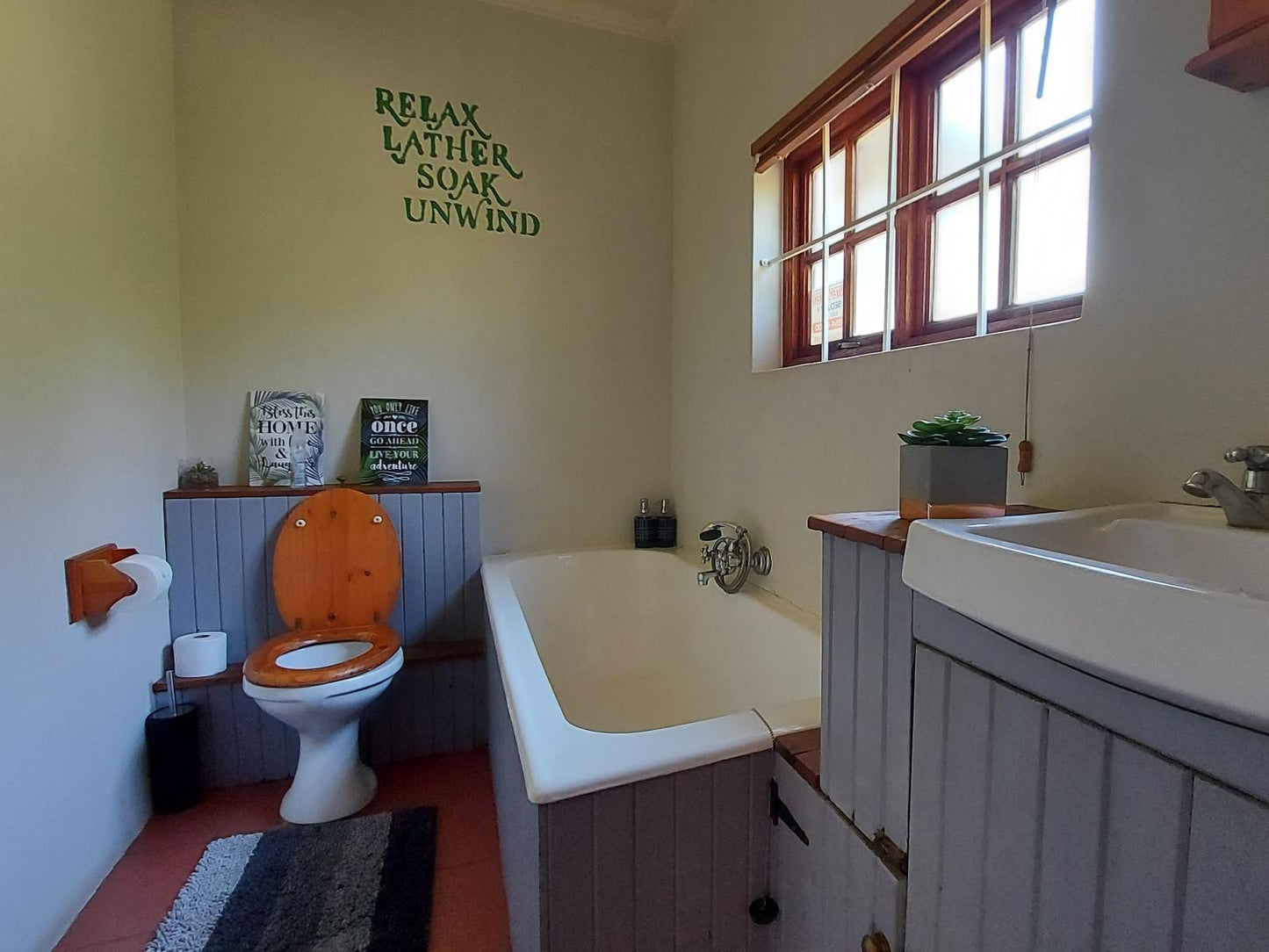 Mickey Finn Dullstroom Mpumalanga South Africa Bathroom