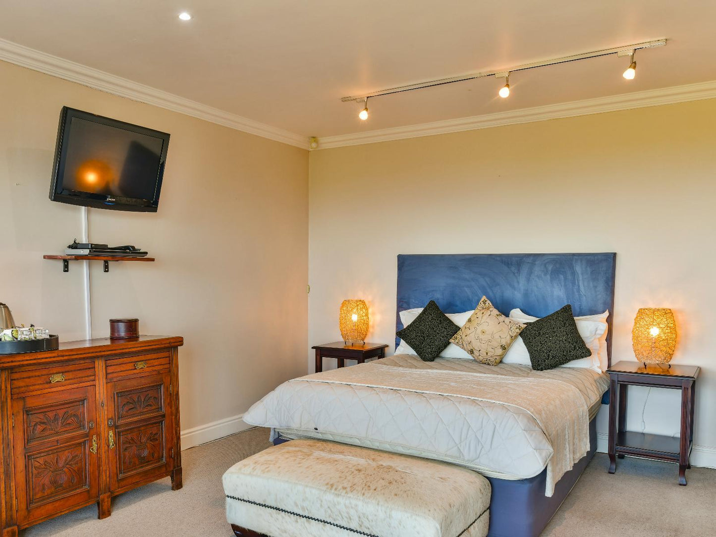 Superior Room @ Milkwood On Lovemore Boutique Lodge