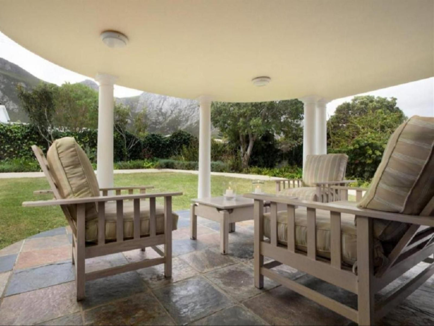 Milkwood Lodge Hermanus Hermanus Western Cape South Africa Living Room