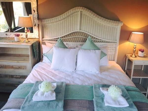 Millstream Inn Skeerpoort Hartbeespoort North West Province South Africa Complementary Colors, Bedroom