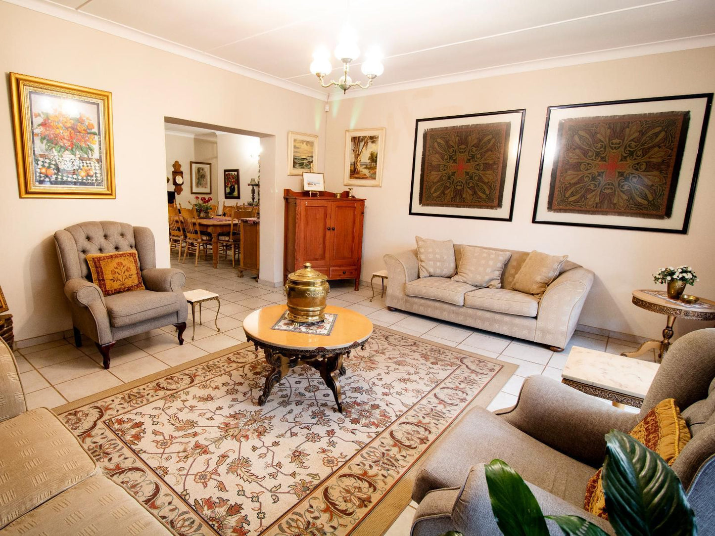 Mirisa S Guest House Florauna Pretoria Tshwane Gauteng South Africa Living Room