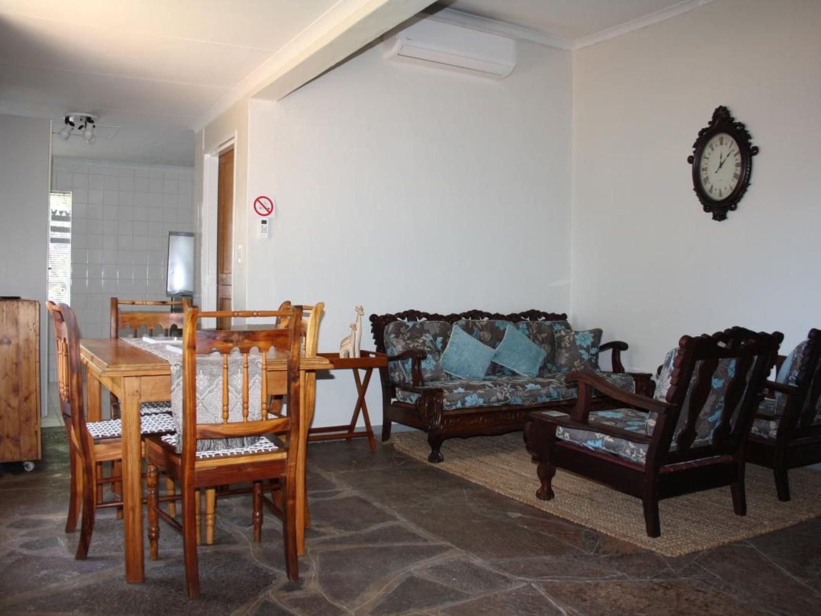 Misty Morn Cottages Muldersdrift Gauteng South Africa Living Room