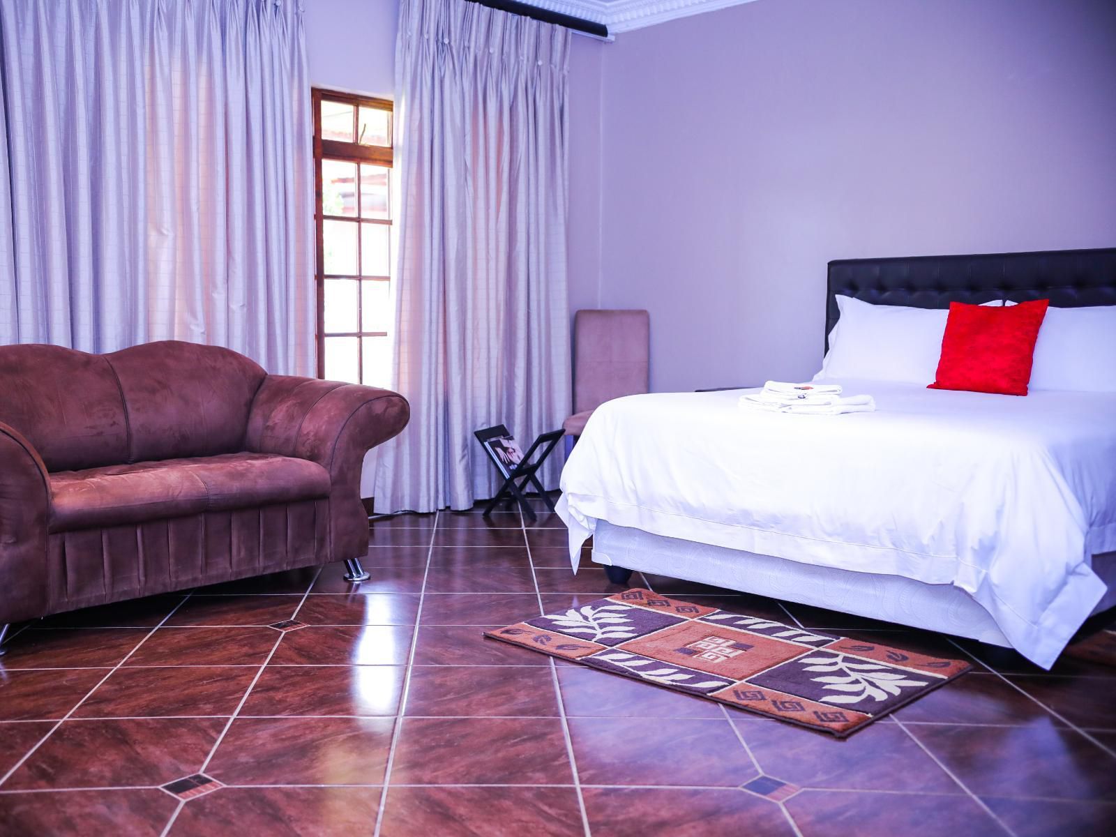 Mmakosha Lodge Wallmannsthal Ah Gauteng South Africa Bedroom