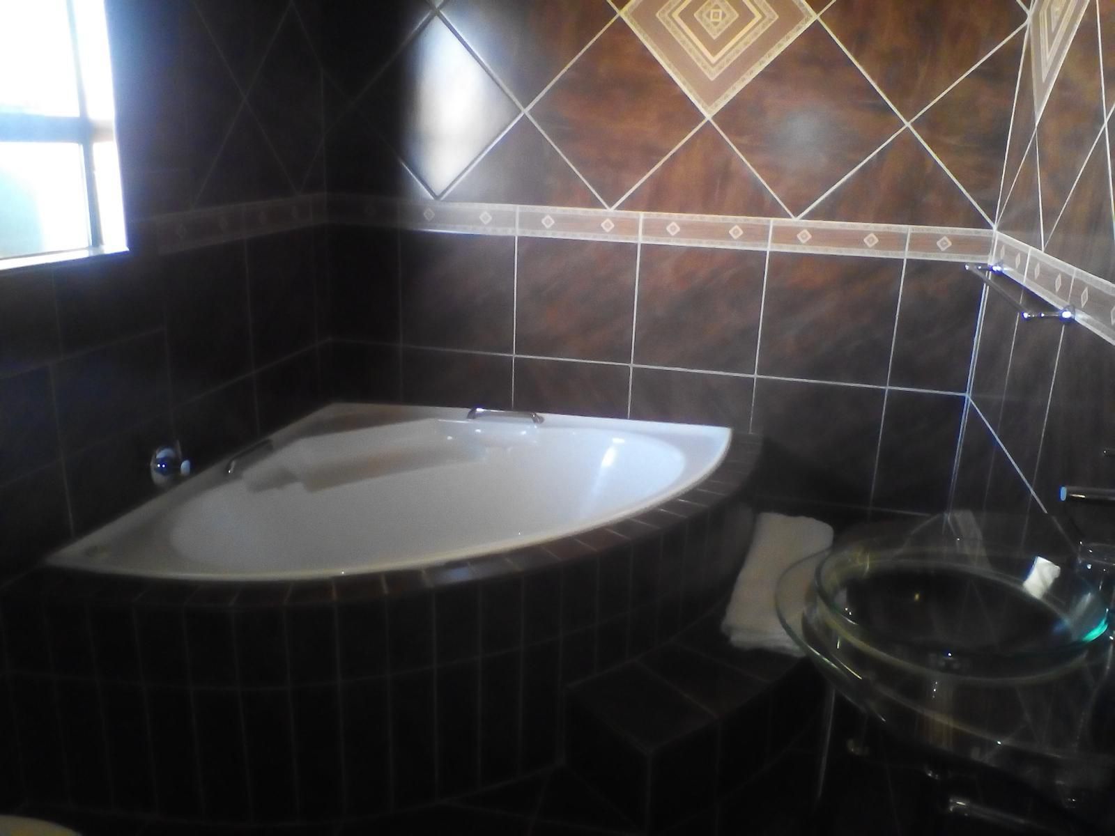 Mmakosha Lodge Wallmannsthal Ah Gauteng South Africa Unsaturated, Bathroom