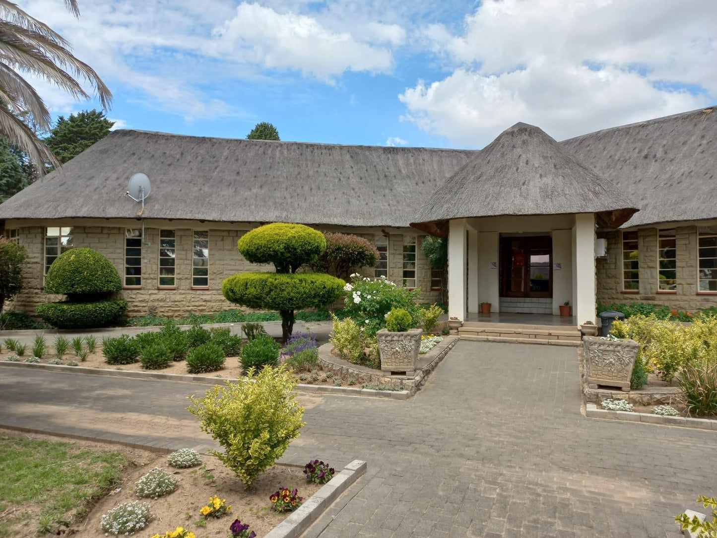 Mmelesi Lodge, House, Building, Architecture